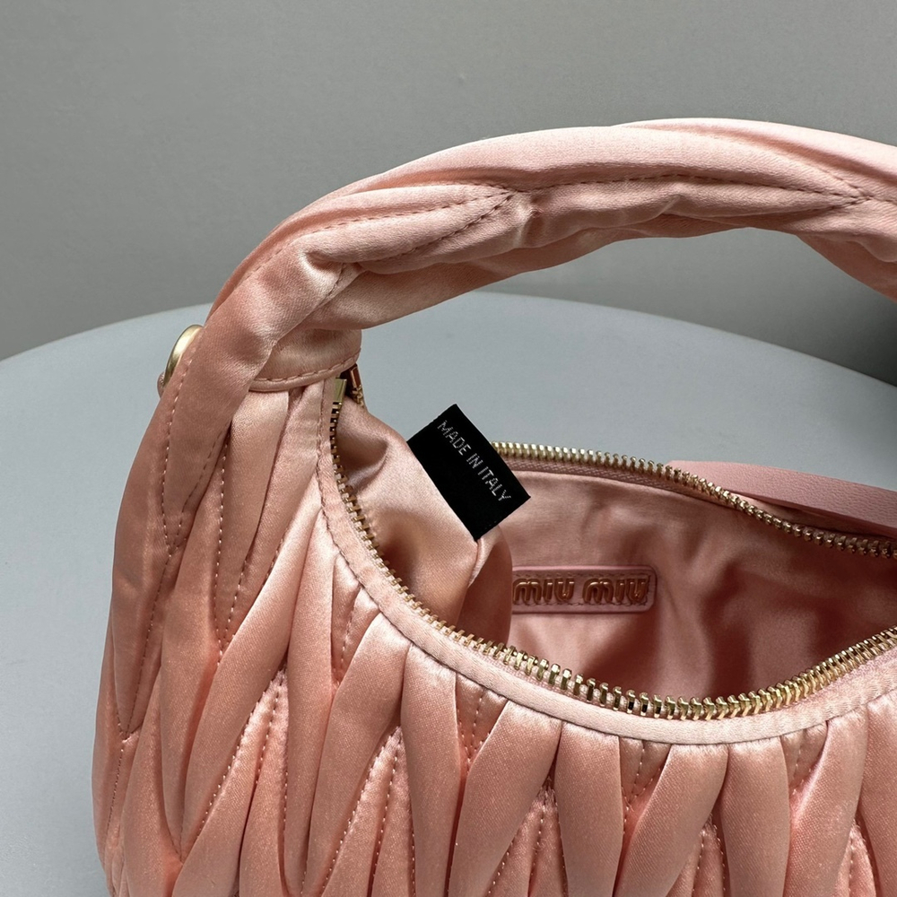 Miu Miu Wander Hobo Bag 20 cm