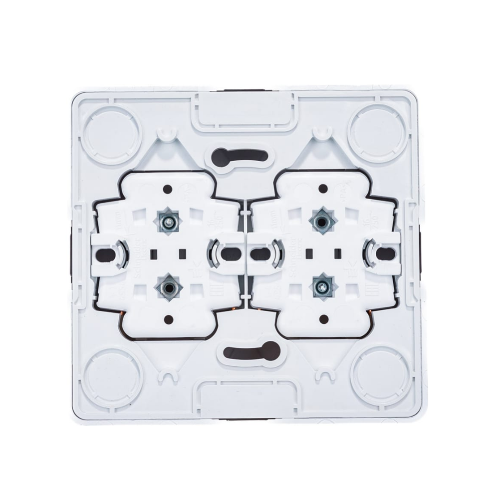 SCHNEIDER Этюд Розетка ОУ 4 мест. белый пластик.осн. PA16-205B