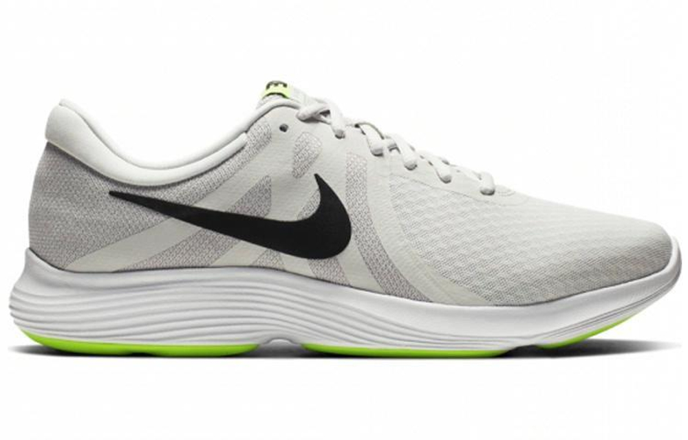 Кроссовки Nike Revolution 4