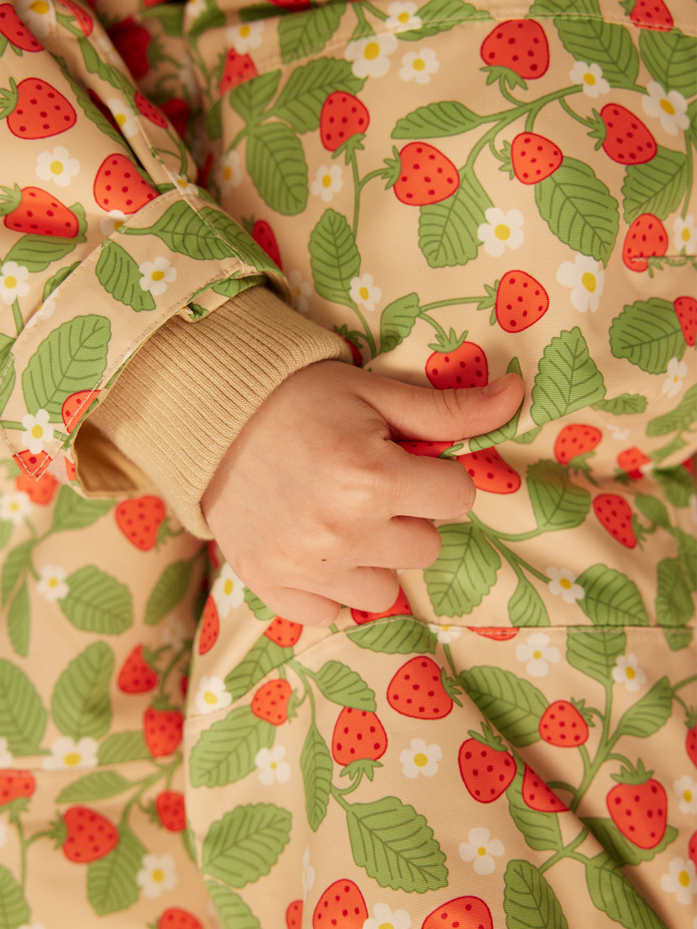 ПРЕДЗАКАЗ Комбинезон демисезонный Mjölk Strawberry, утеплитель 150гр/м2