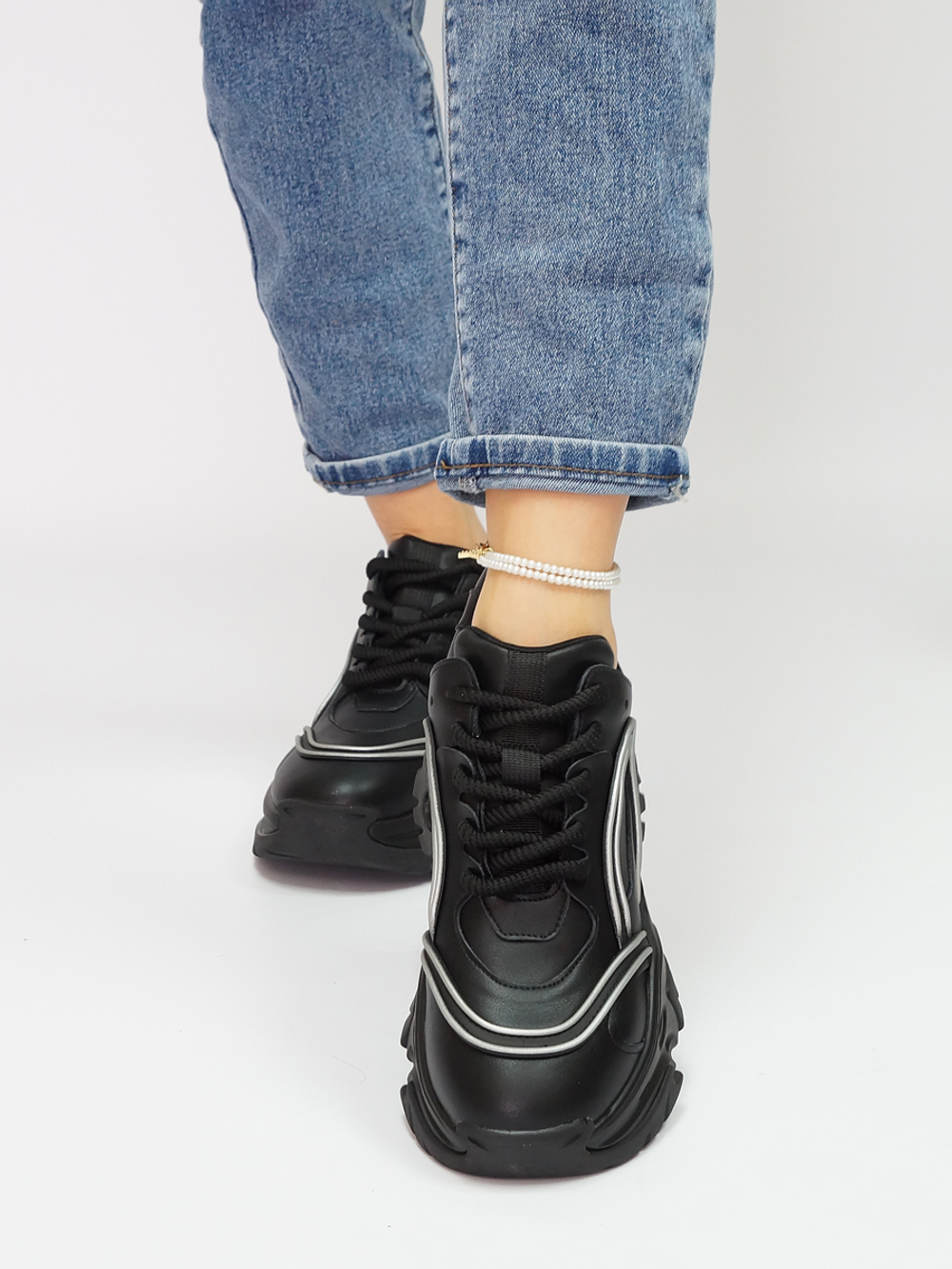 Кроссовки женские демисезонные