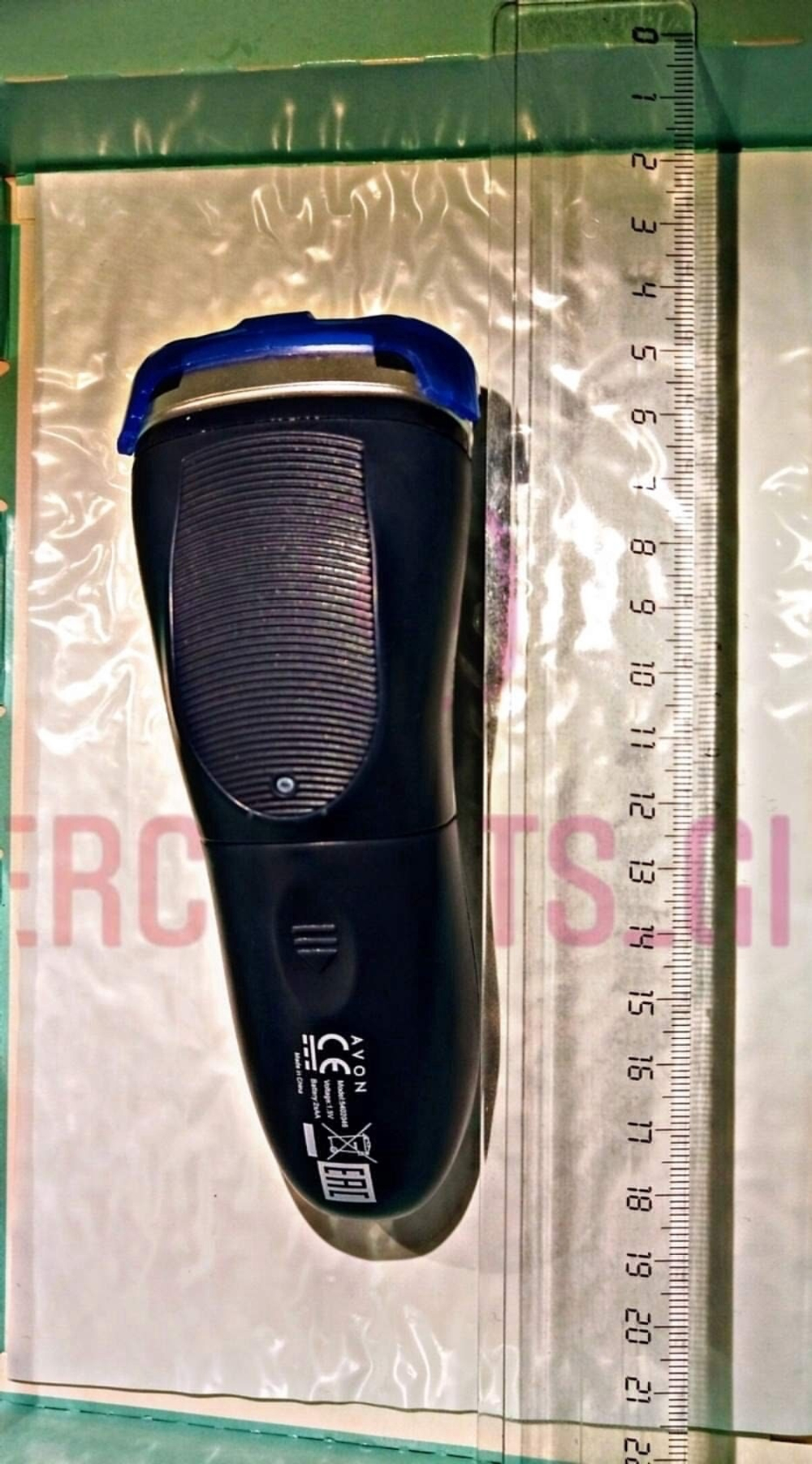 Роторная бритва Avon Care Men (2*АА)