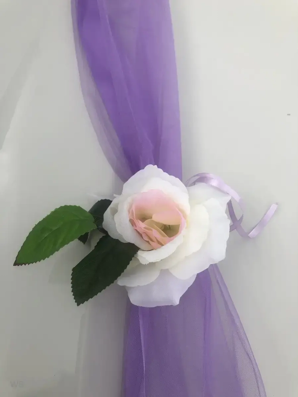 Свадебная лента на автомобиль