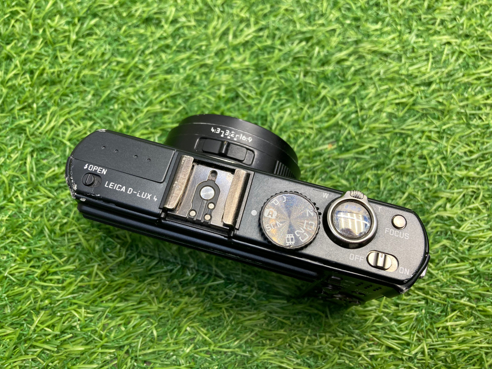 Leica Camera D-Lux 4
