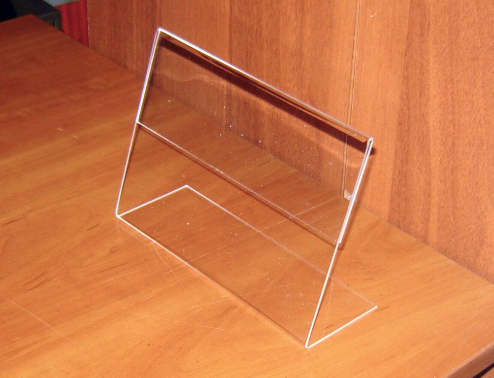 Тейбл тент А5 L-обр горизонтальный