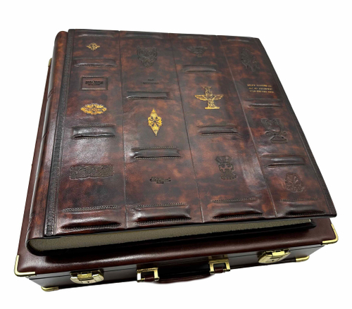 Эксклюзивный фотоальбом из натуральной кожи в кексе ELITE "Italy"