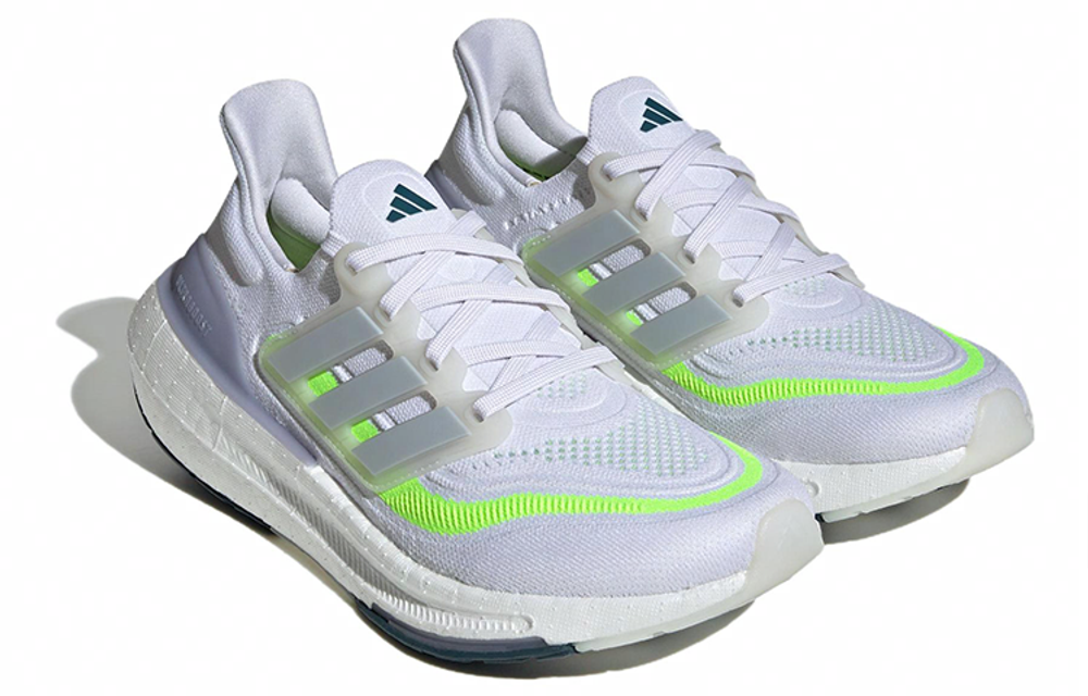 Кроссовки Adidas Ultraboost Light (Женская размерная сетка)