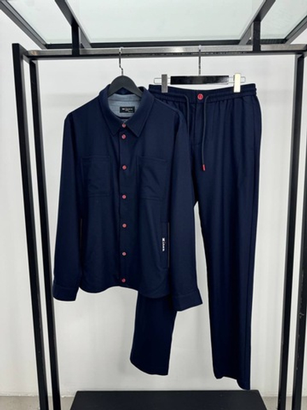 Прогулочный костюм Kiton