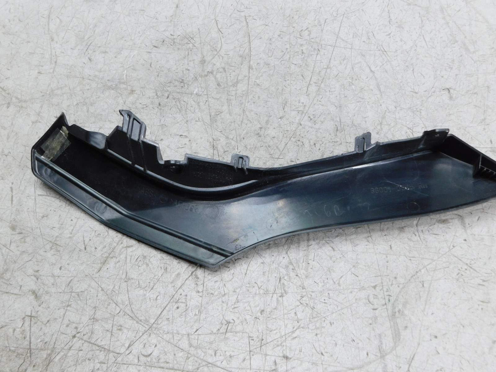 Пластик боковой правый Kawasaki ER-6N 36001-0565