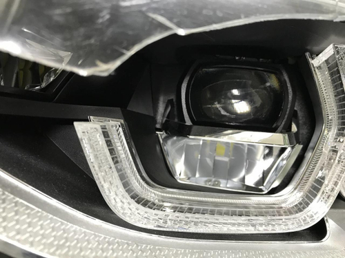 Битая Фара левая BMW X3 G01 (17-21) Adaptive LED