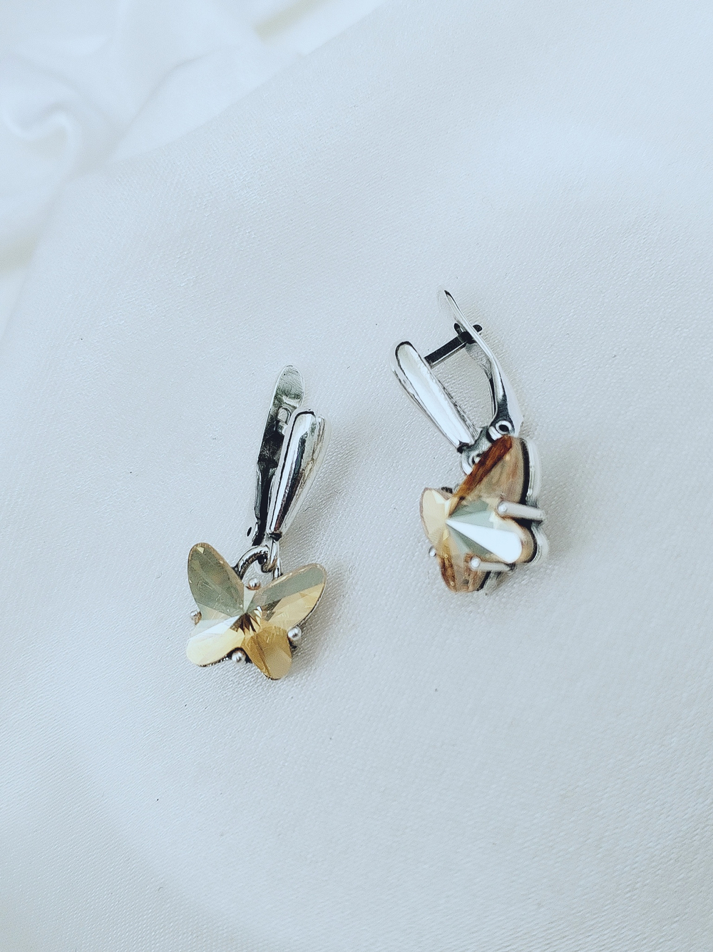 "Амо" серьги в серебряном покрытии из коллекции "Ах! Лето..."от Jenavi  с английским замком