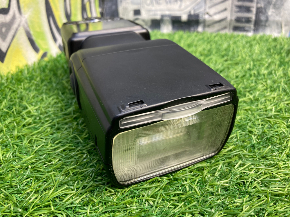 Nikon Speedlight SB-910 Покупка/Продажа