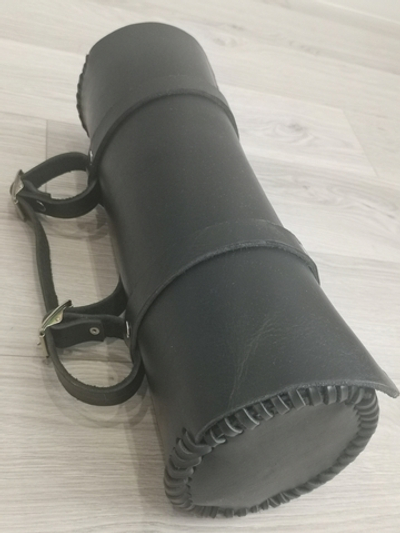 Сумка тубус на седло для лошади