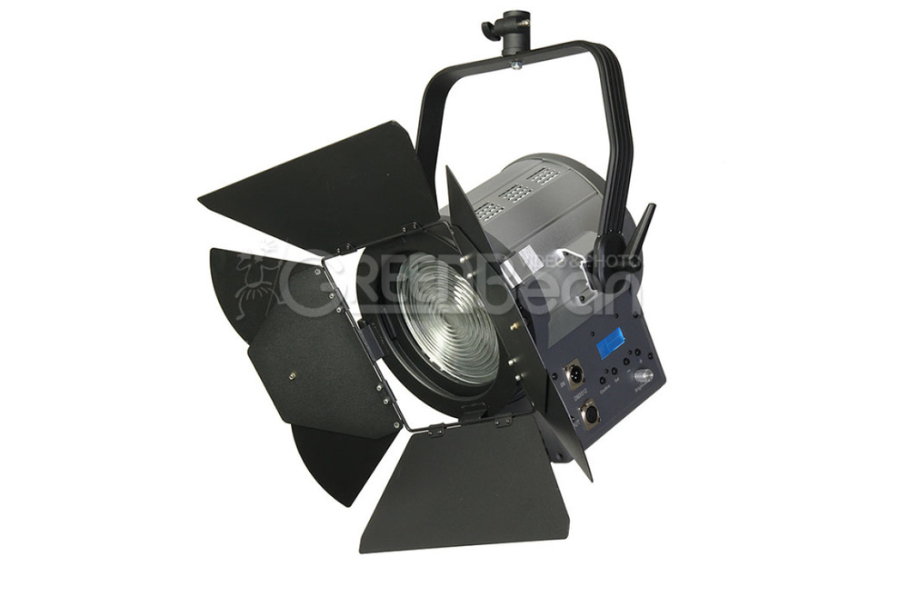 Осветитель светодиодный GreenBean Fresnel 150 LED X3 DMX