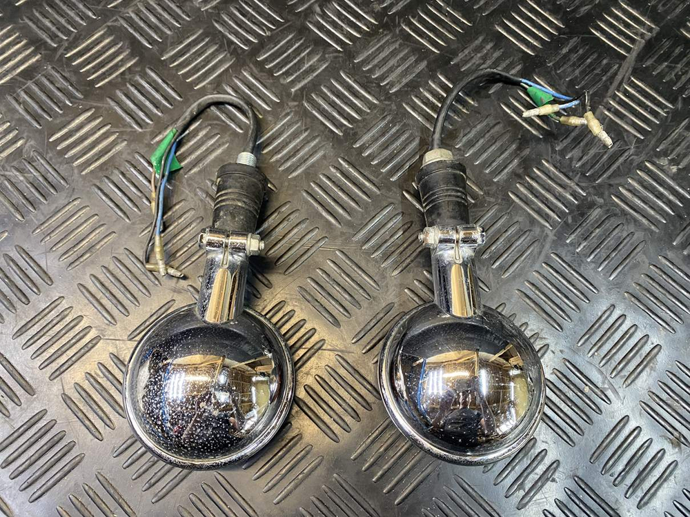 Поворотники Yamaha V-Max 1200 (пара) 056488