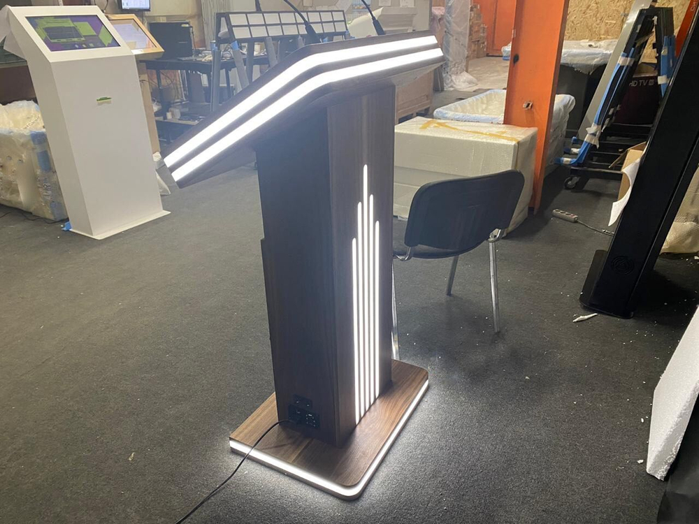 Интерактивная трибуна Light (МДФ) 21,5"