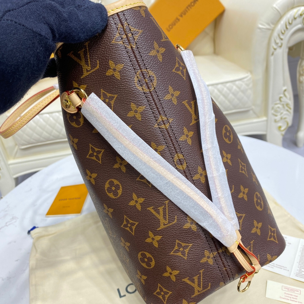 Louis Vuitton Neverfull MM