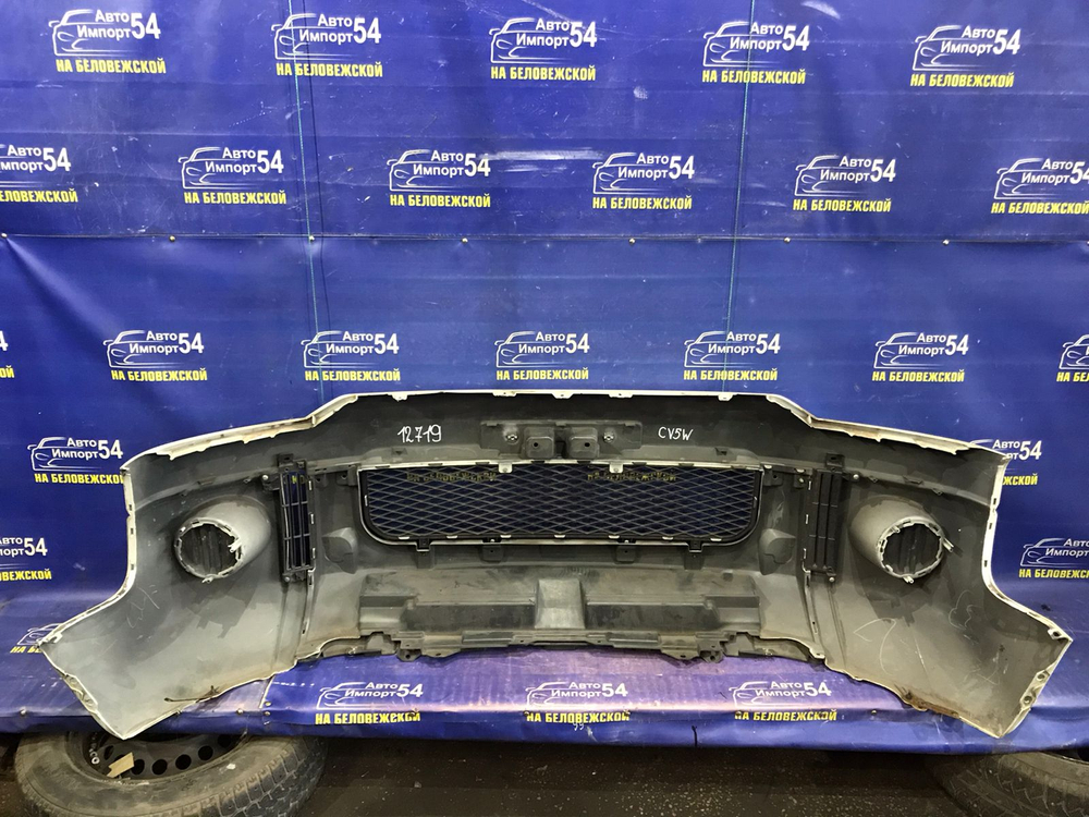 Бампер передний MITSUBISHI DELICA D:5 2007-2019