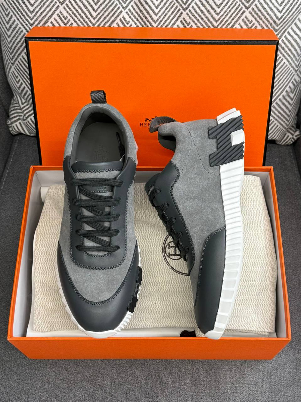 Кроссовки Hermes