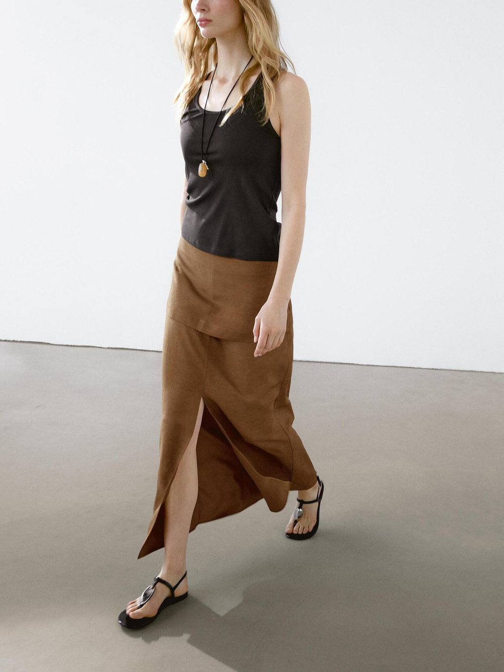 Massimo Dutti Короткая юбка из струящейся ткани с корсетным поясом, горчичный