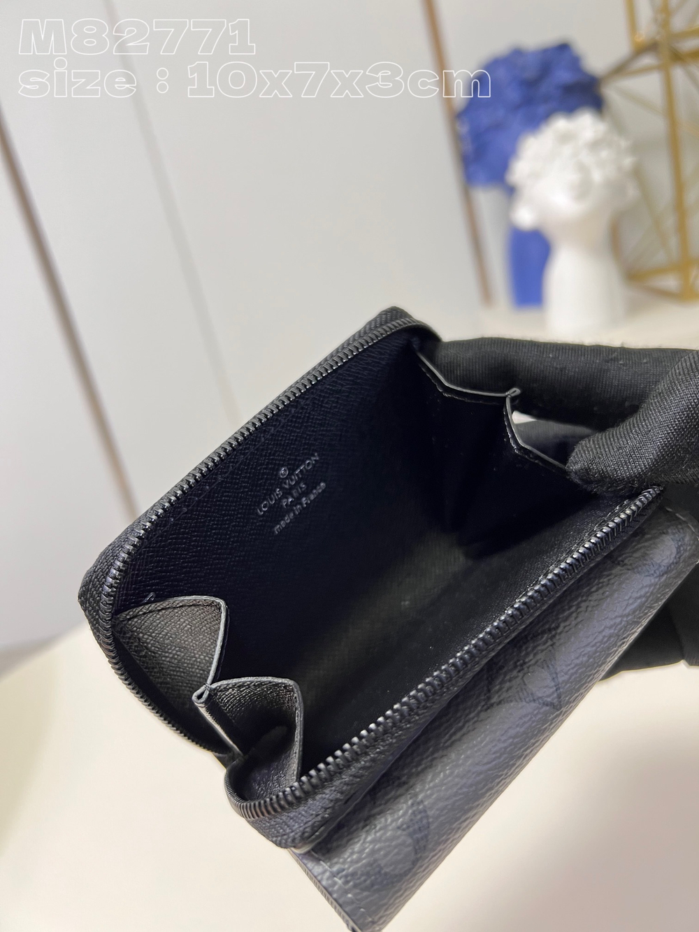 Louis Vuitton Zipped Organizer