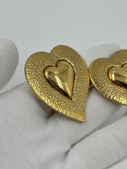 Крупные клипсы в виде сердец Yves Saint Laurent