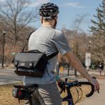 Tenba DNA Messenger 9 Black