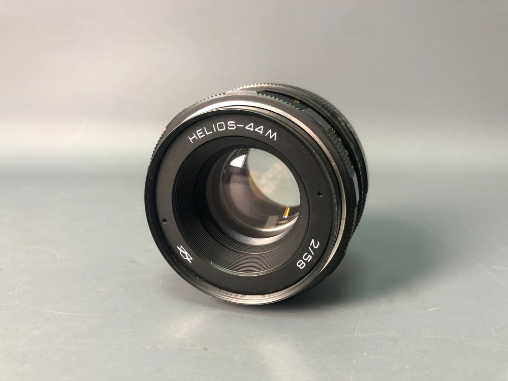 Helios-44M