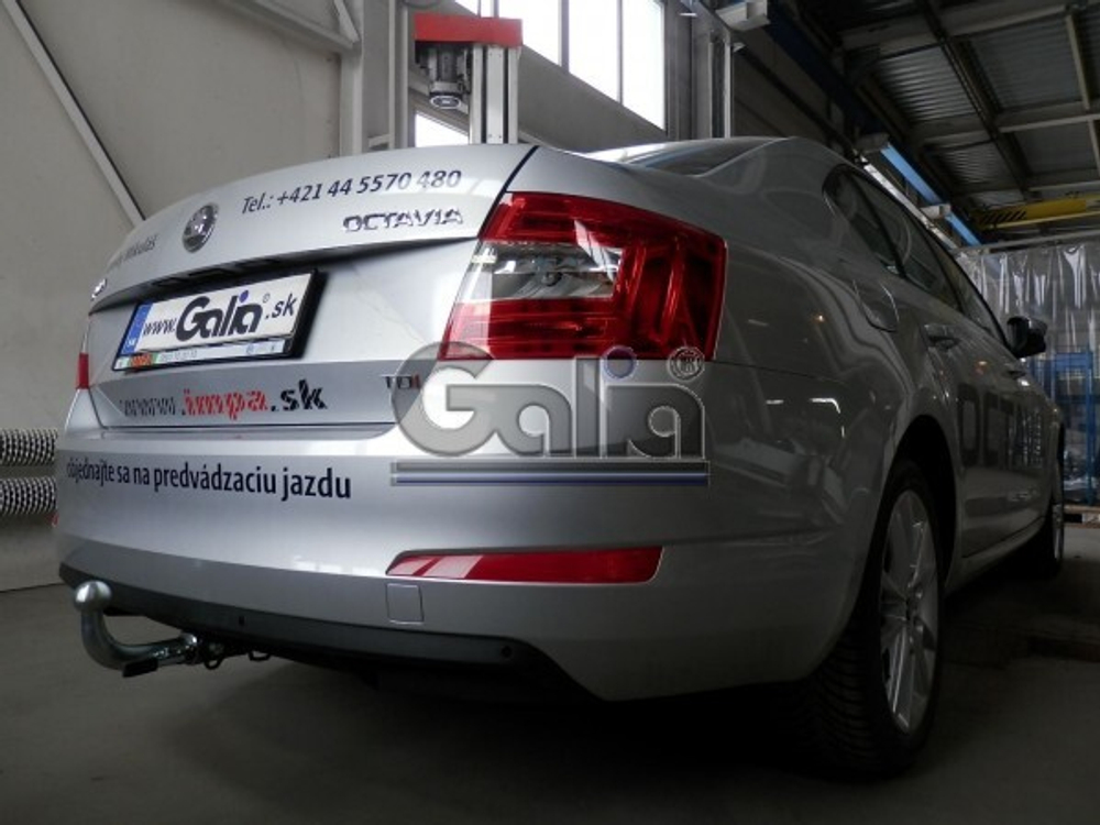 Фаркоп оцинкованный Galia S105C для Skoda Octavia седан/универсал 2013-(паспорт и сертификат в комплекте)(без электрики)