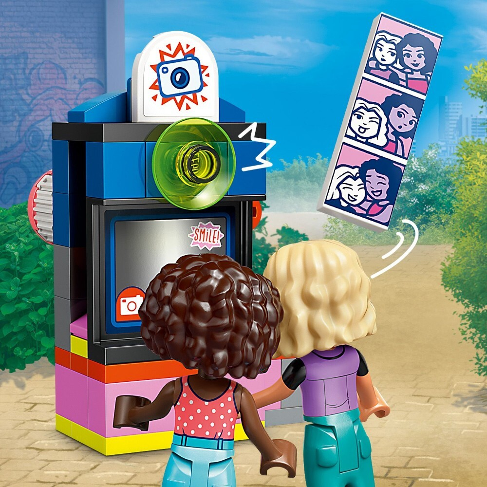 LEGO Friends / Парикмахерская и магазин украшений/ 42662