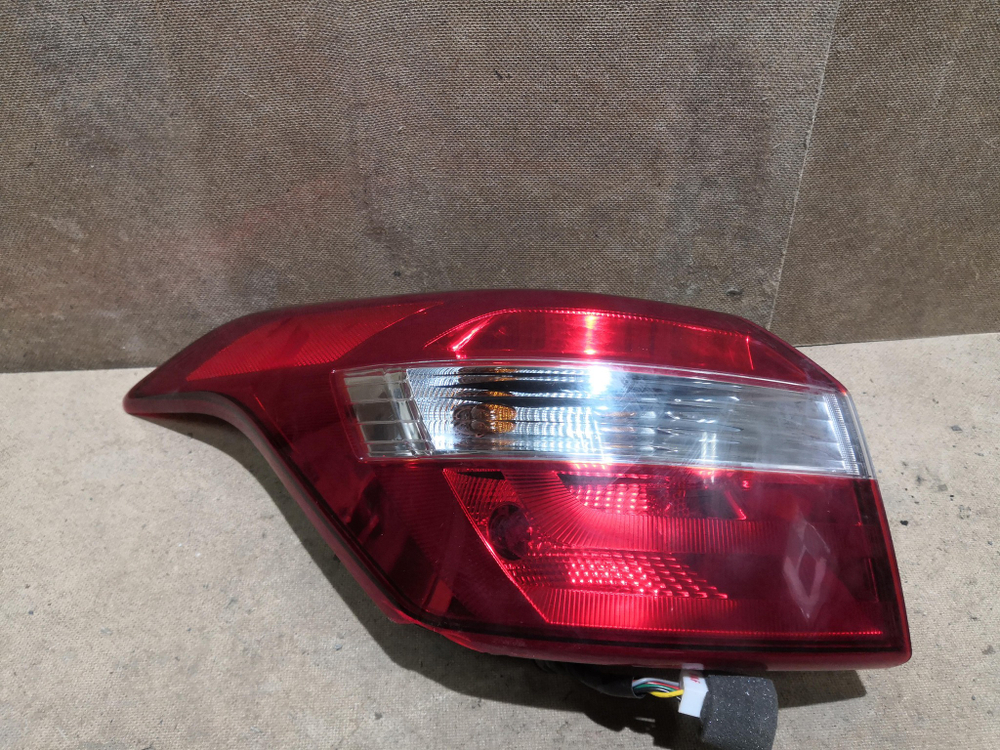 Фонарь левый внешний Hyundai Creta 1 (GS) 16-21 Б/У Оригинал 92401M0000