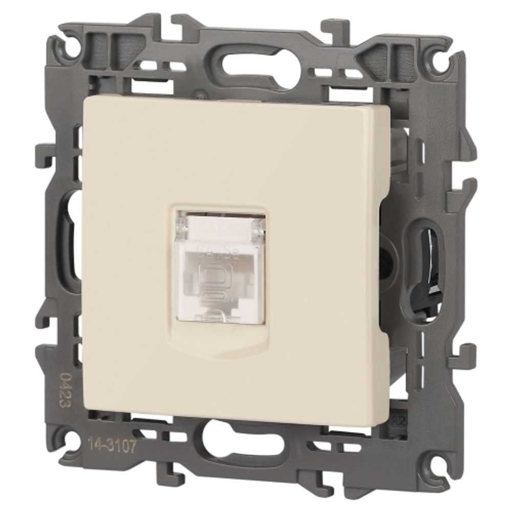 Розетка ЭРА Elegance 14-3107-02 информационная RJ45 IP20 слоновая кость | Elegance Слоновая кость