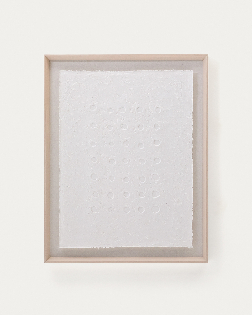 Olvin Абстрактная картина на белой бумаге с рельефным рисунком 73,6 x 93,6 см