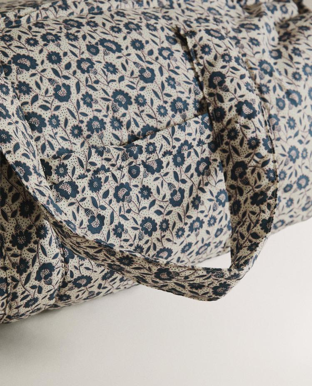 ZARA HOME ХЛОПКОВАЯ СУМКА ДЛЯ БЕРЕМЕННЫХ С ЦВЕТОЧНЫМ ПРИНТОМ, СИНИЙ