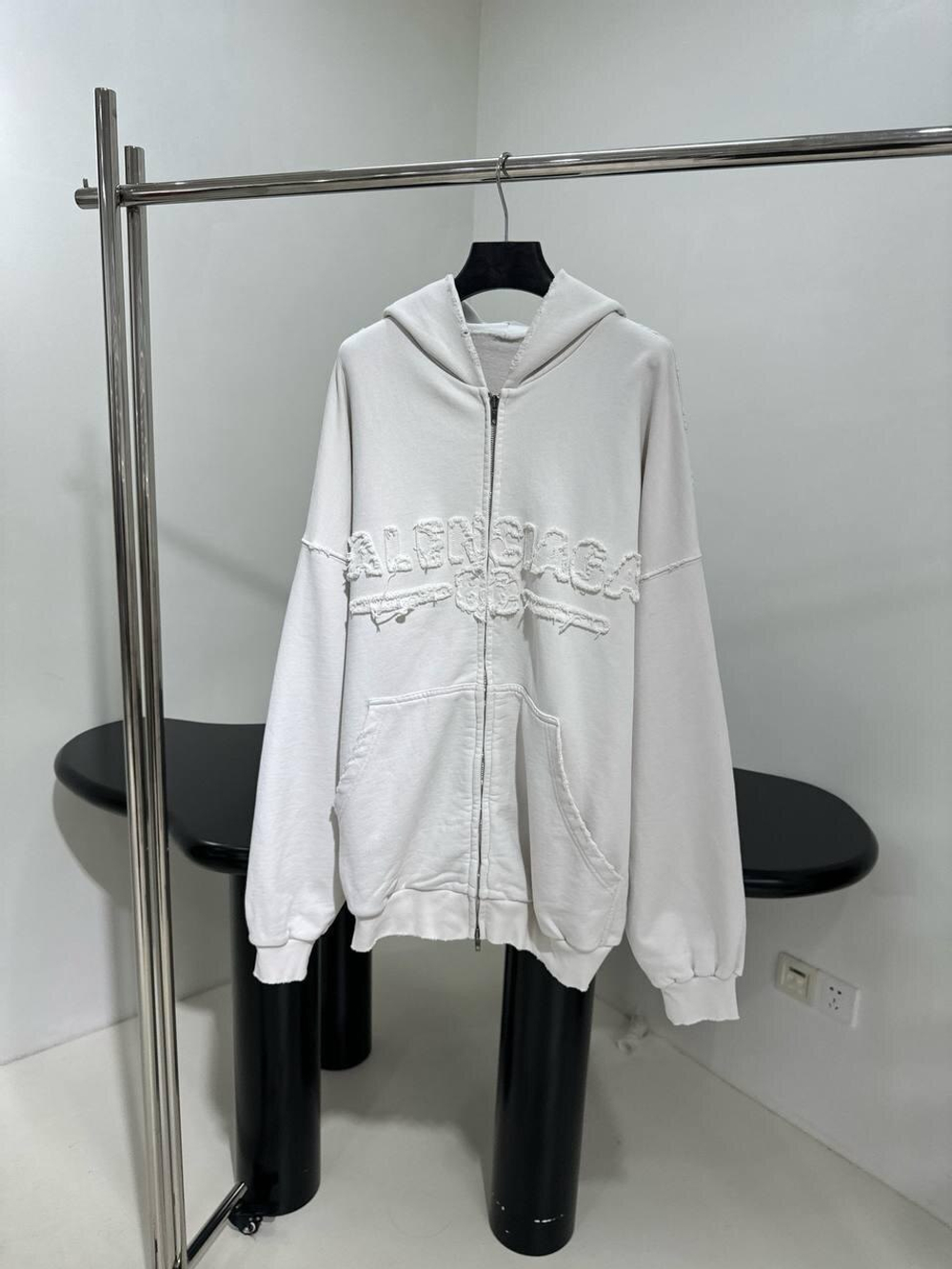 Худи Balenciaga