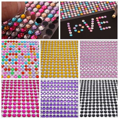 Набор самоклеющихся страз 6 штук