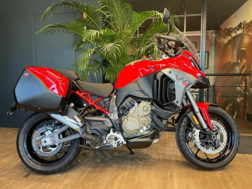 Ducati Multistrada V4, 2025
