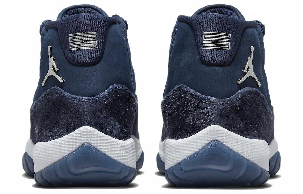 Кроссовки Jordan Air Jordan 11 Retro "Midnight Navy" (Женская размерная сетка)