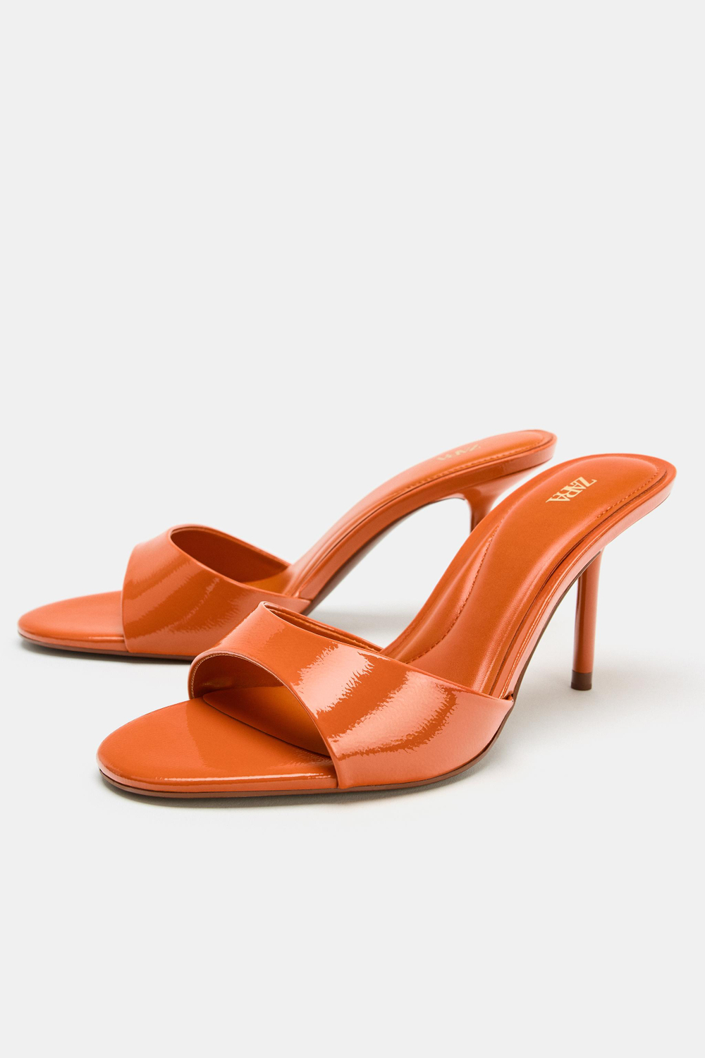 ZARA ЛАКИРОВАННЫЕ БОСОНОЖКИ НА КАБЛУКЕ, ОРАНЖЕВЫЙ