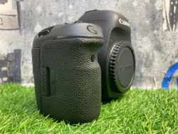 Canon EOS 5D Mark IV Покупка/Продажа
