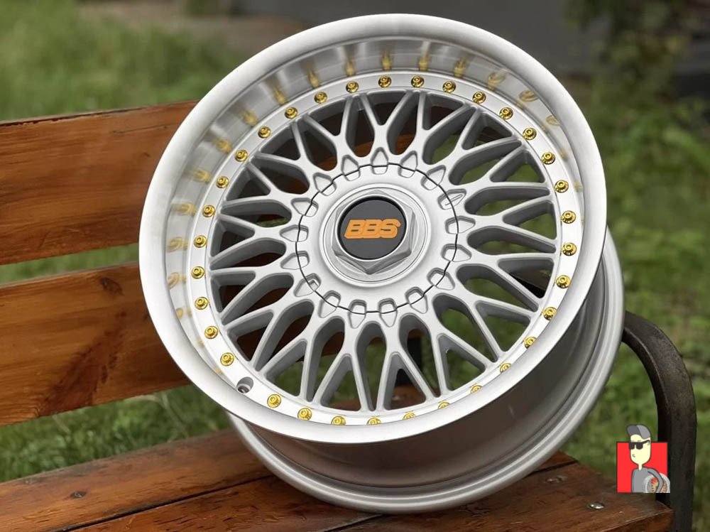 Комплект дисков BBS RS 17x8 et20 4x100/4x114.3