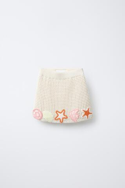 ZARA ТРИКОТАЖНАЯ ЮБКА С НАШИВКАМИ «МОРСКИЕ МОТИВЫ», ЭКРЮ