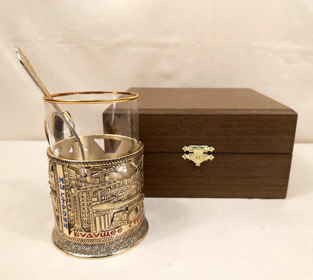 Подстаканник "Подарок строителю" с эмалью в подарочном футляре