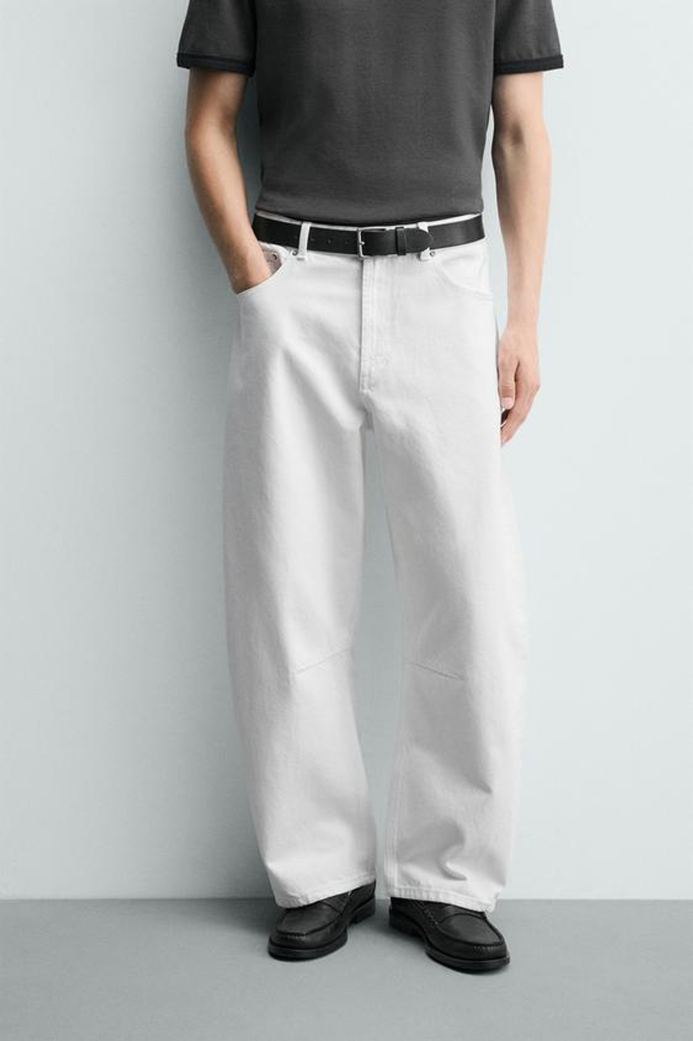 ZARA БРЮКИ BARREL FIT, БЕЛЫЙ