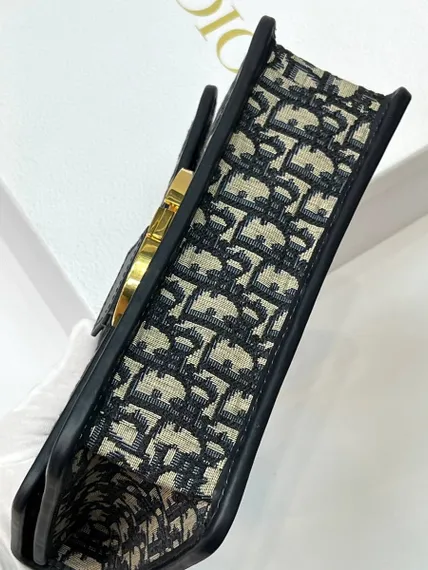 Сумка Dior 30 Montaigne жаккард Oblique