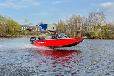 Катер Volzhanka 50 Fish