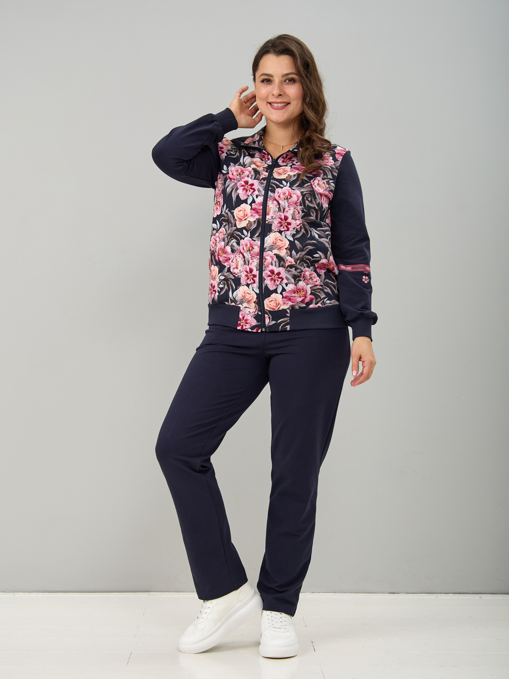 Костюм с брюками КБ-384/тсиний-пионы