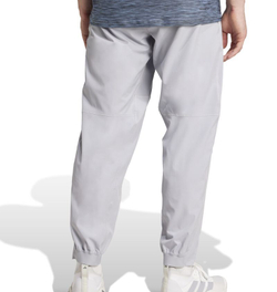 Мужские теннисные штаны Adidas Trening Essential Woven - ореол серебристый/черный