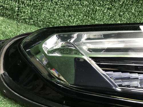 Фара правая Cadillac XT5 (2016-н.в.) LED