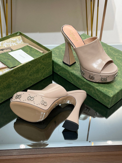 Gucci Slide Sandal